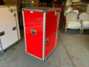 Online-Versteigerung Flightcases, partijen bouwmateriaal en gereedschappen