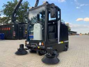 Online veiling Grondverzetmachines, logistieke transportmiddelen en reinigingsmachines