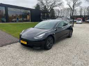 Online veiling Tesla voertuigen