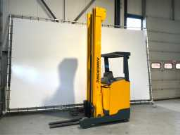 Online auction Vorkheftrucks, reachtrucks, stapelaars, gereedschappen en schoonmaakmachines